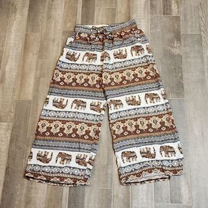 Morraccan print Capri pants